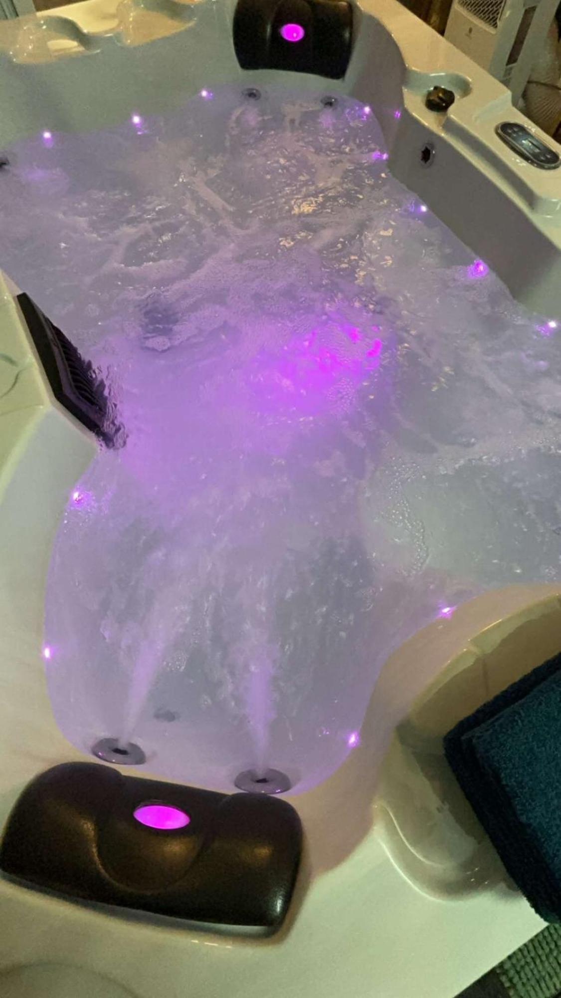 Suite Jacuzzi "Spa Privatif " Appartement Jacuzzi Toulouse Extérieur photo