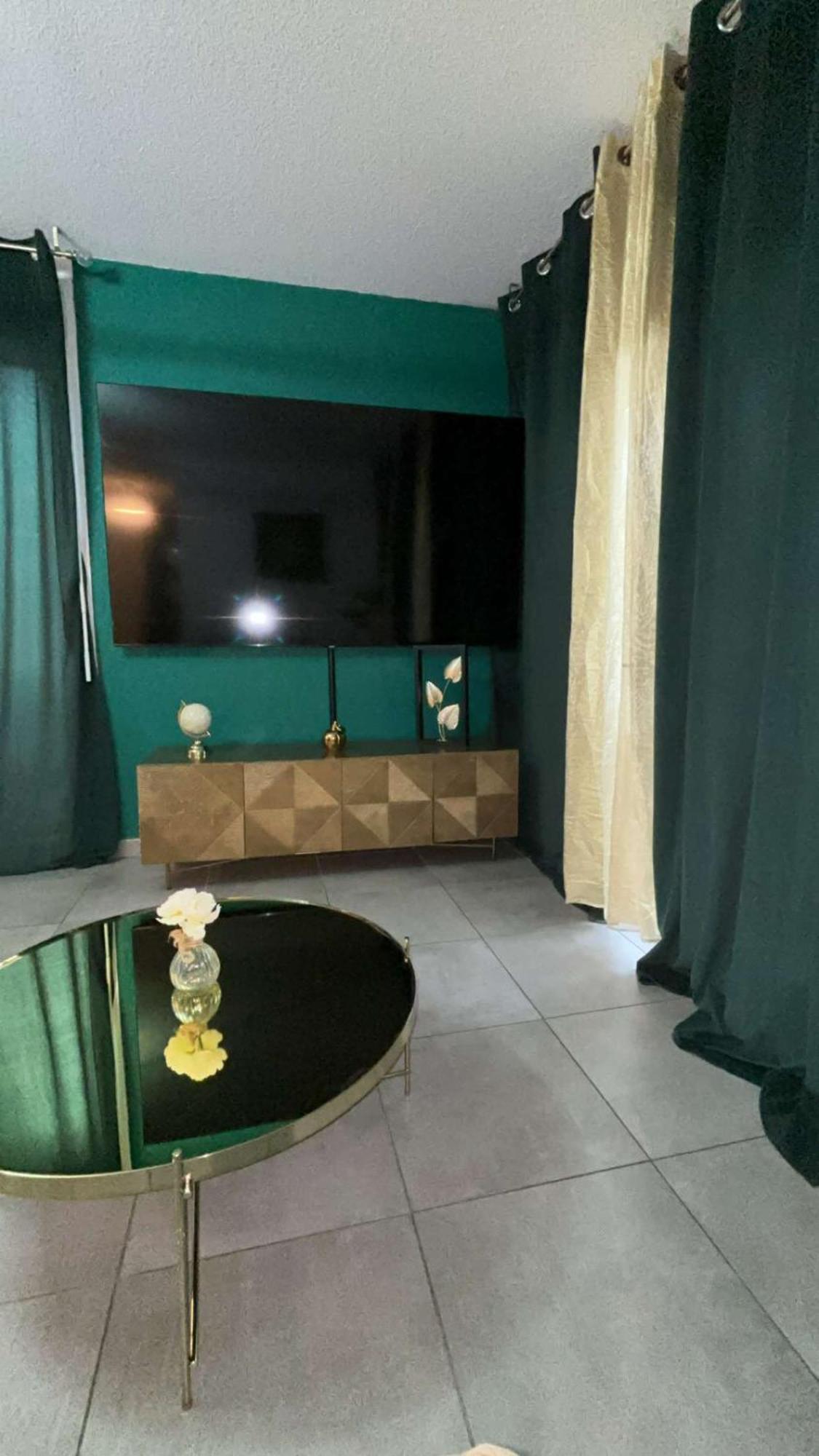 Suite Jacuzzi "Spa Privatif " Appartement Jacuzzi Toulouse Extérieur photo